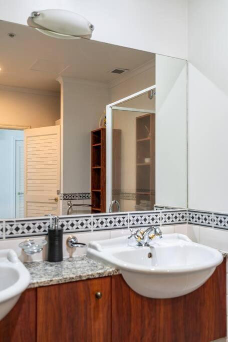אוקלנד Spacious Penthouse With Spectacular Harbour Views! מראה חיצוני תמונה